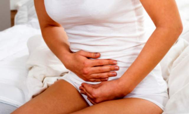 Symptome, die bei Frauen in jeder Phase des Menstruationszyklus auftreten