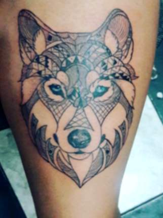 Che cosa è tatuaggi di lupo