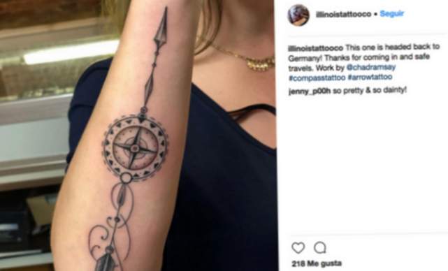 Qui hai un originale tatuaggio a forma di freccia