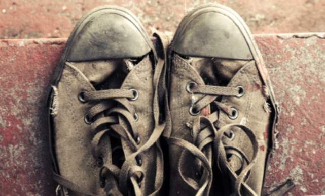 O que significa sonhar com sapatos velhos