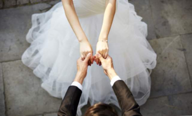Il significato di sognare di sposare di nuovo tuo marito