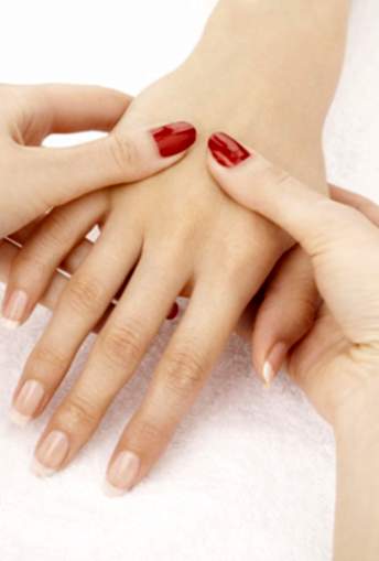 I massaggi sono una parte essenziale della manicure spa